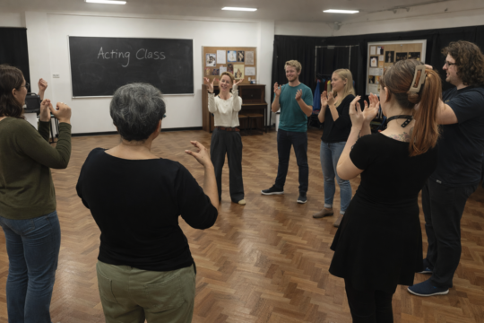 Robyn teaching a class.